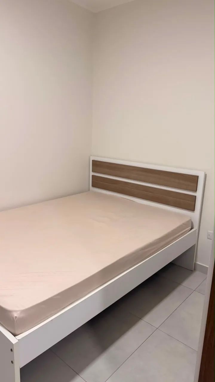 Cama de casal com colchão  - Foto 2