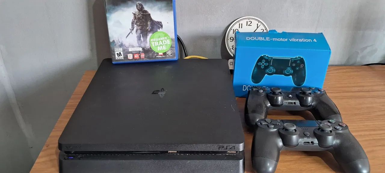Vende-se ps4 sim 1t