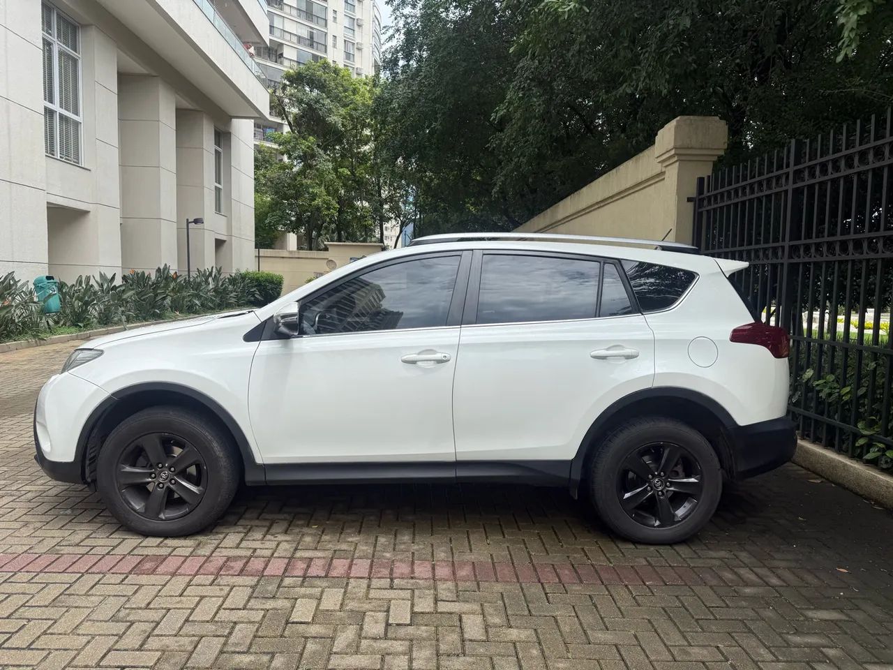 Toyota Rav4 RAV4 2.0 4x2 16V Aut. 2015