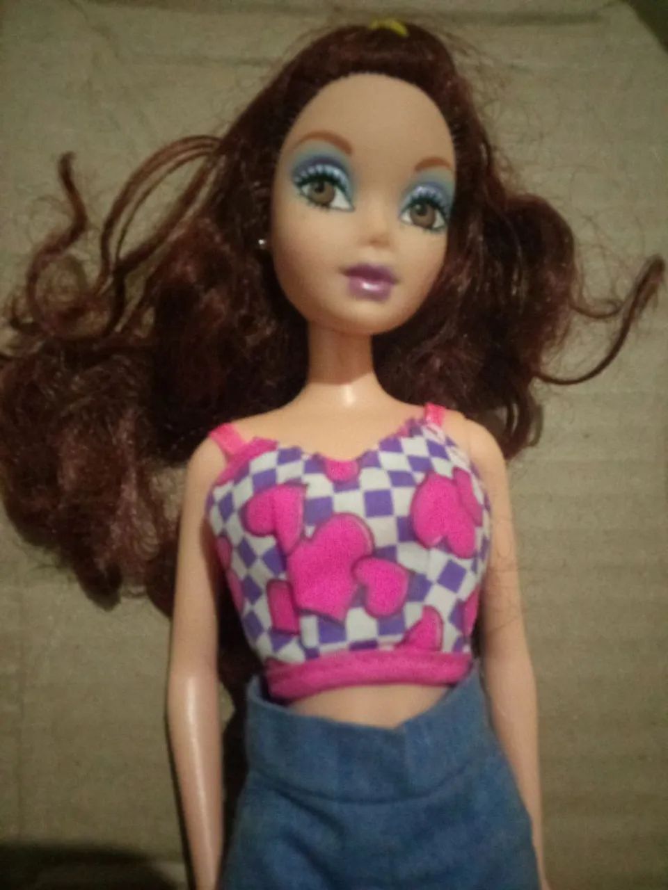 Boneca myscene cabelos castanhos