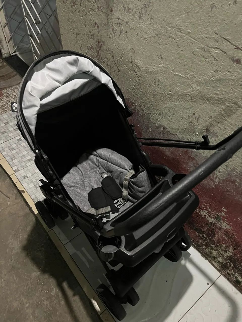 Carrinho de criança junto com beber conforto  - Foto 4