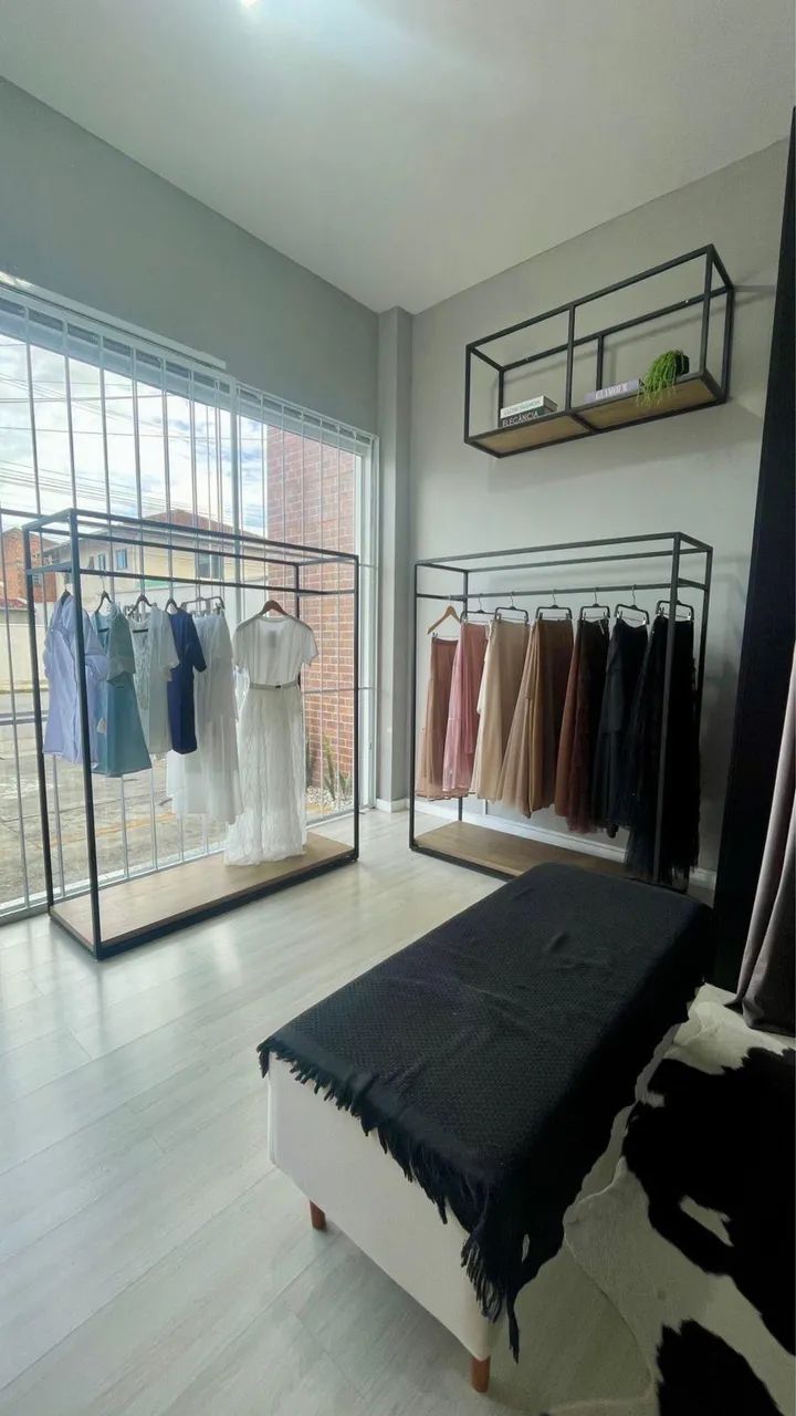 Vendo loja de roupa feminina