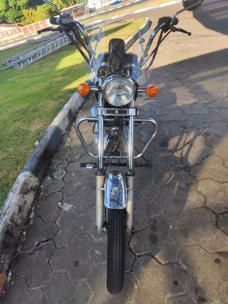 Suzuki intruder 125 customizada - Foto 5