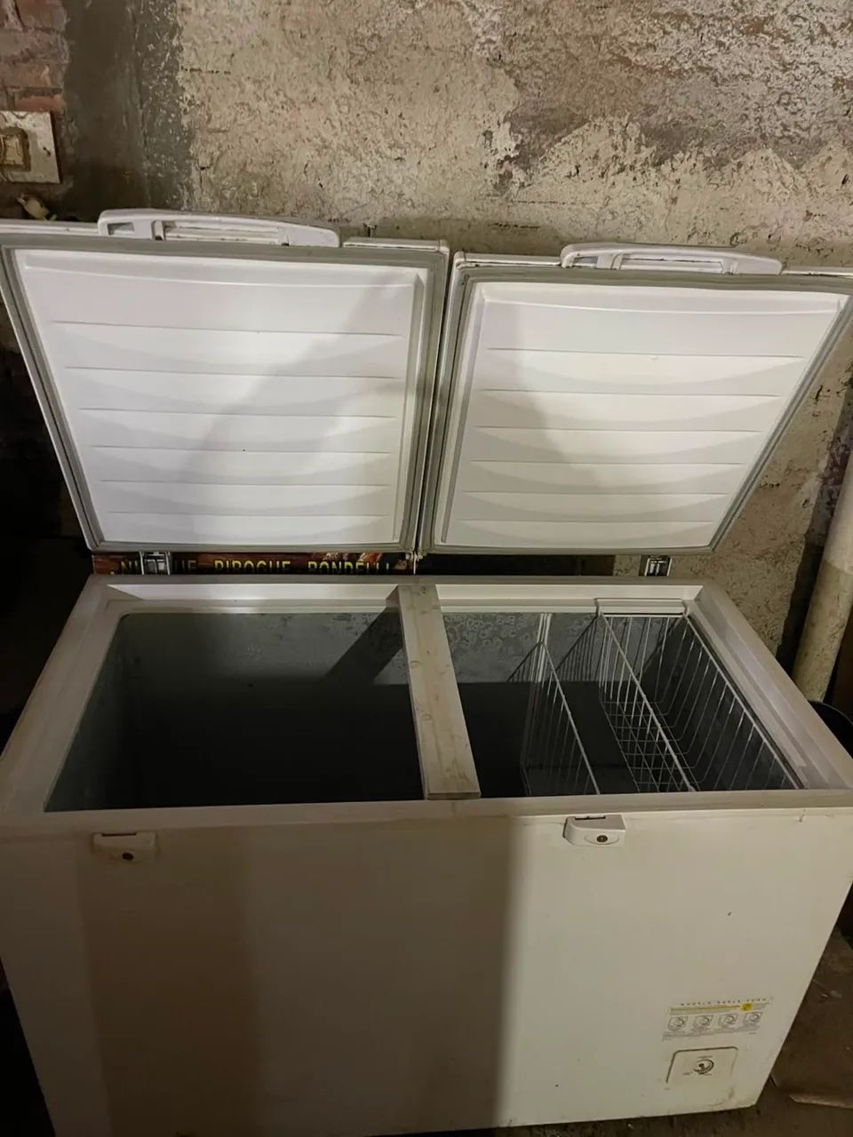 Freezer duas portas 