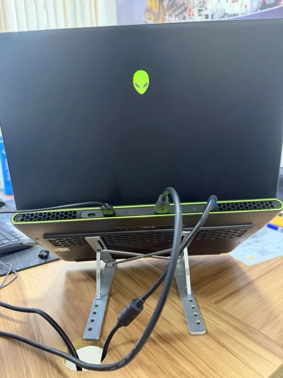 VENDO ALIENWARE m15 R7  - Foto 3