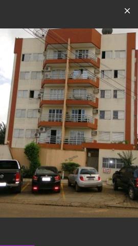 Ap. amplo prox. ao centro Edif. Brasília