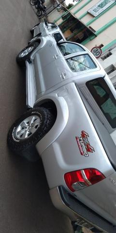 Vende-se Hilux SRV Autom. único dono - Foto 3