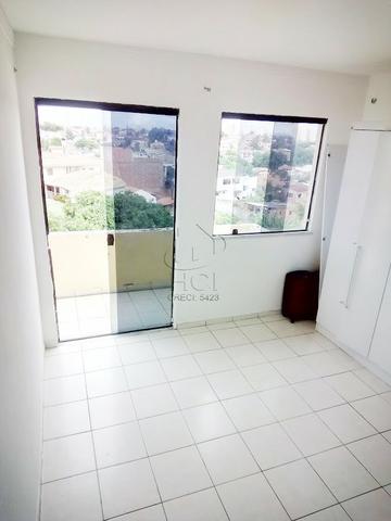 Apartamento Amplo, Financiável, 2/4 (1 Suíte), Condomínio, Garagem; Itapuã-HP022 - Foto 4