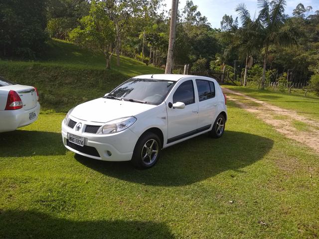 Sandero - Foto 2