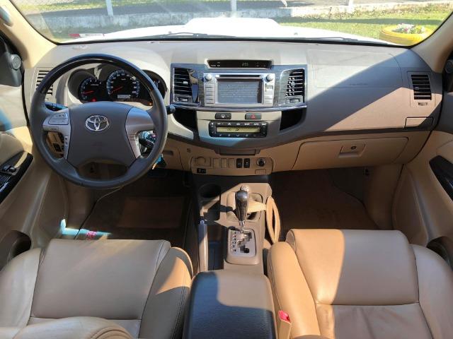 Toyota Hilux Sw4 Srv 3.0 4x4 Automática 7 Lugares - Foto 7