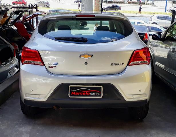Chevrolet Onix 1.4 Mpfi LT 8V Flex 4P Manual - Foto 4