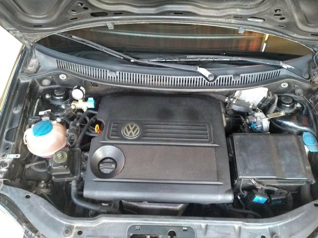 Volkswagen Polo sedan 1.6 2005 - Foto 5
