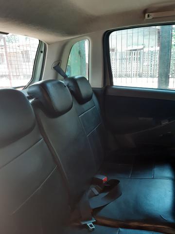 Vendo este carro ideia 2008 - Foto 2