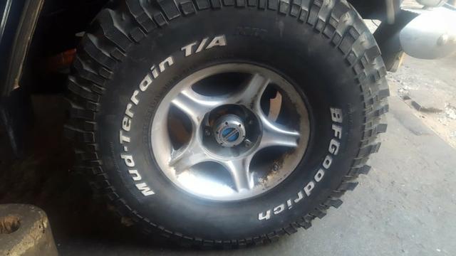 Pneu Mud-Terrain BFGoodrich - Foto 3