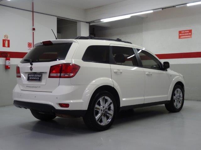 FIAT FREEMONT 2014/2014 2.4 PRECISION 16V GASOLINA 4P AUTOMÁTICO - Foto 8