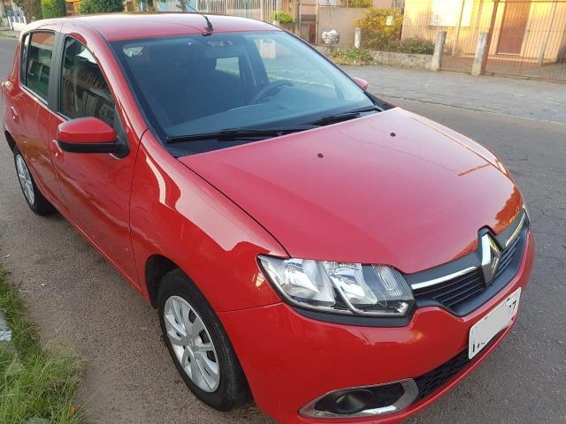 Sandero 1.6 Auto. Top Impecável cheira a zero km
