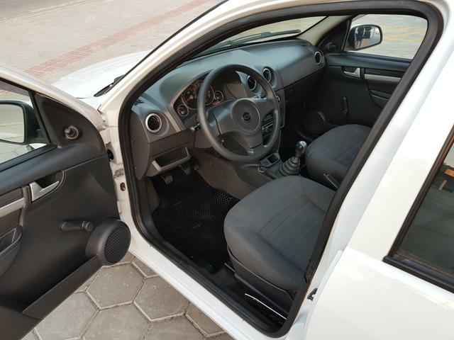 Prisma Maxx 1.4 2009 Completo Impecável - Foto 16