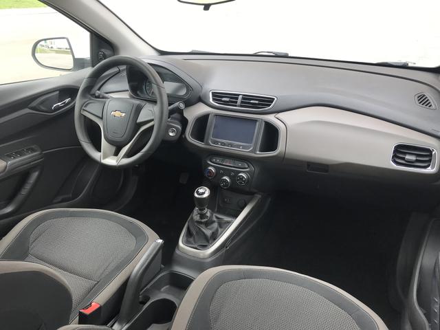 Prisma LTZ 1.4 Manual 2015 - Foto 5