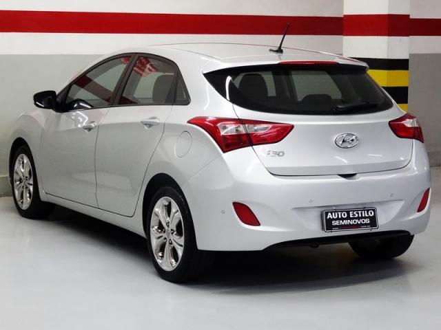 HYUNDAI I30 2013/2014 1.8 MPI 16V GASOLINA 4P AUTOMATICO - Foto 3