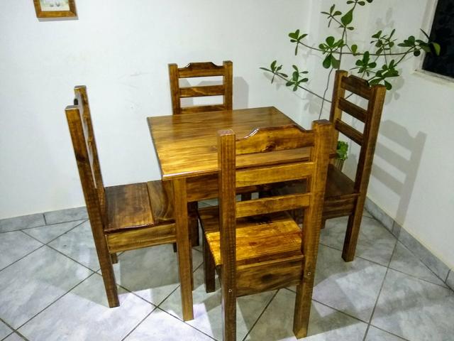 Mesa com 4 cadeiras conjunto Cintia plus direto da fábrica