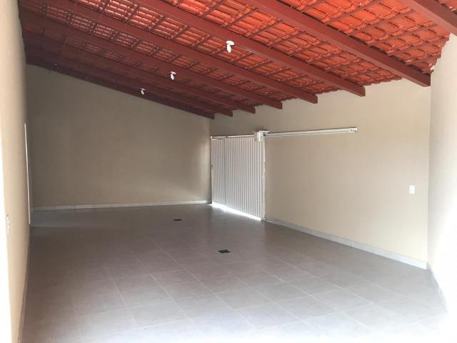 Alugo casa nova com 3 quartos, sendo 1 suite na Vila São Sebastião Senador Canedo - Foto 3