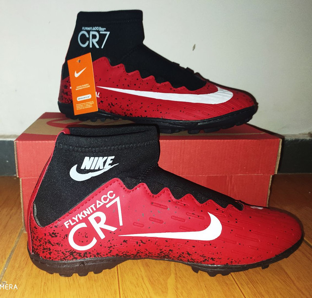 chuteira da nike botinha