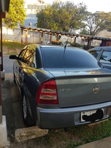 Vendo ou troco Astra 2010