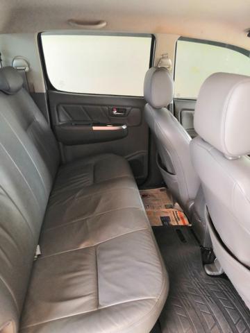 Hilux Srv 3.0 Turbo diesel 4x4 Top 2014 - Foto 9