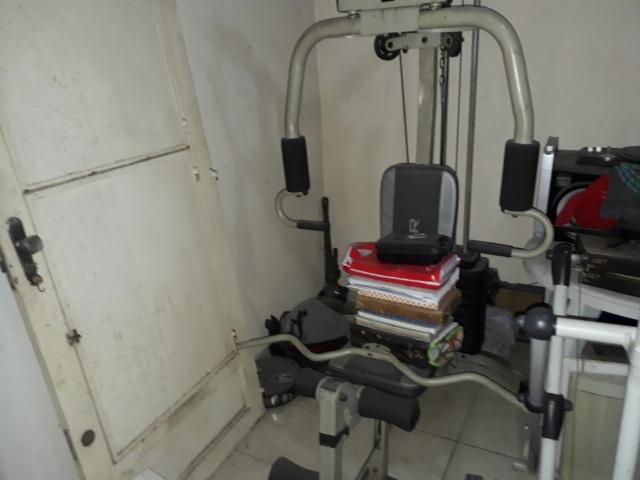 Estação de musculação Oxer 4300s semi nova
