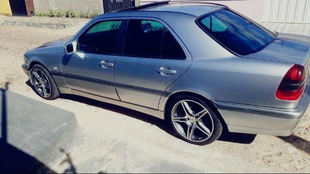 Mercedes 1998 - Foto 5