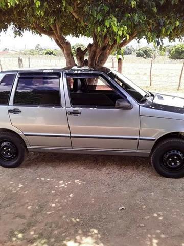 Fiat uno 4 portas - Foto 4