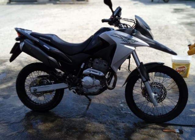 XRE 300 HONDA