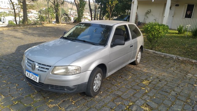 GOL G4 1.0 BÁSICO COM PNEUS NOVOS PIRELLI