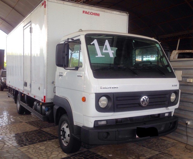 VOLKSWAGEN 8.160 ANO 2014