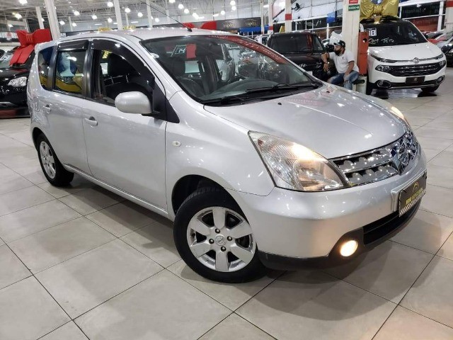 NISSAN LIVINA SL 1.8 AUT FLEX 2010 *S/ENTRADA