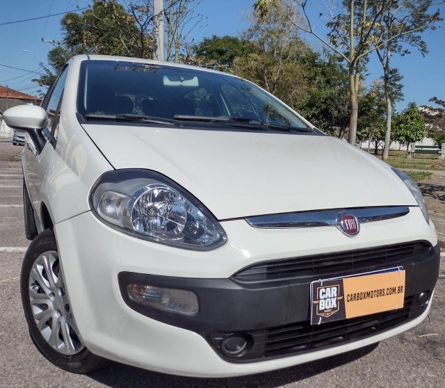 PUNTO 1.4 ATTRACTIVE FLEX 2014
