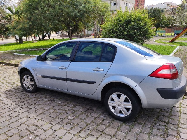 MEGANE 1.6 16V FLEX