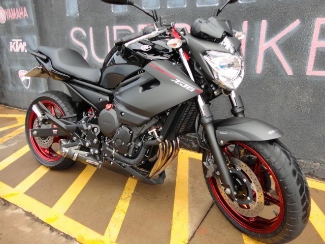 YAMAHA XJ6 N 2016