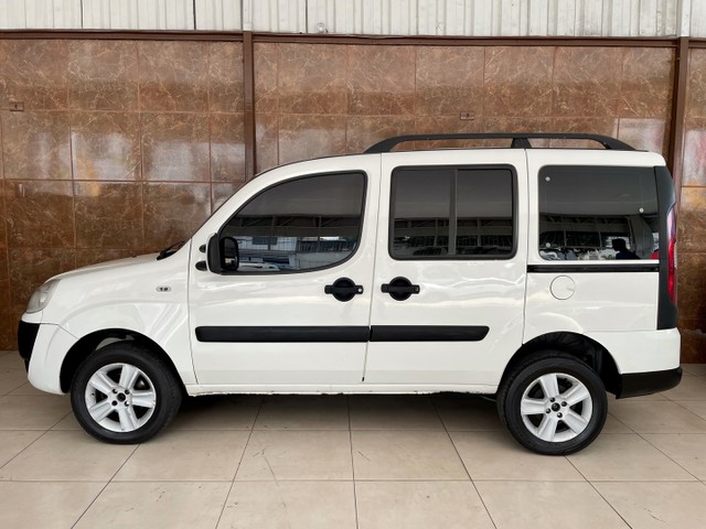 FIAT DOBLO HLX 1.8 FLEX 7LUG. 2010