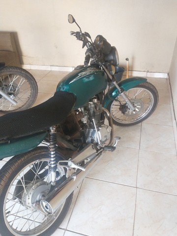 TITAN 125