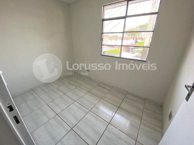 Apartamento para aluguel tem 40 metros quadrados com 2 quartos em Capão da Imbuia - Curiti - Foto 12