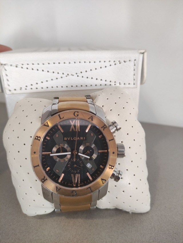 bvlgari dourado