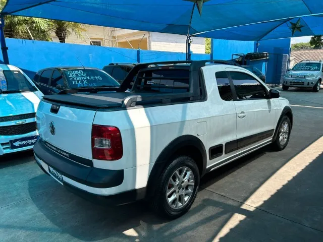 Comprar Picape Volkswagen Saveiro 1.6 G4 Titan Flex Preto 2009 em  Hortolândia-SP