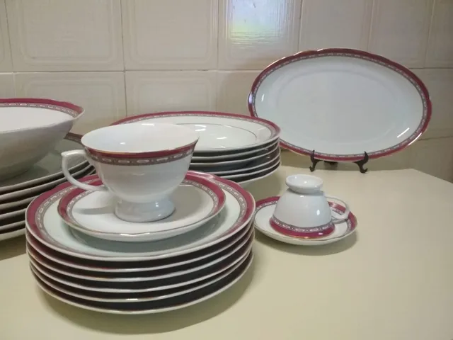 Aparelho De Jantar Completo Porcelana Schmidt Antigo