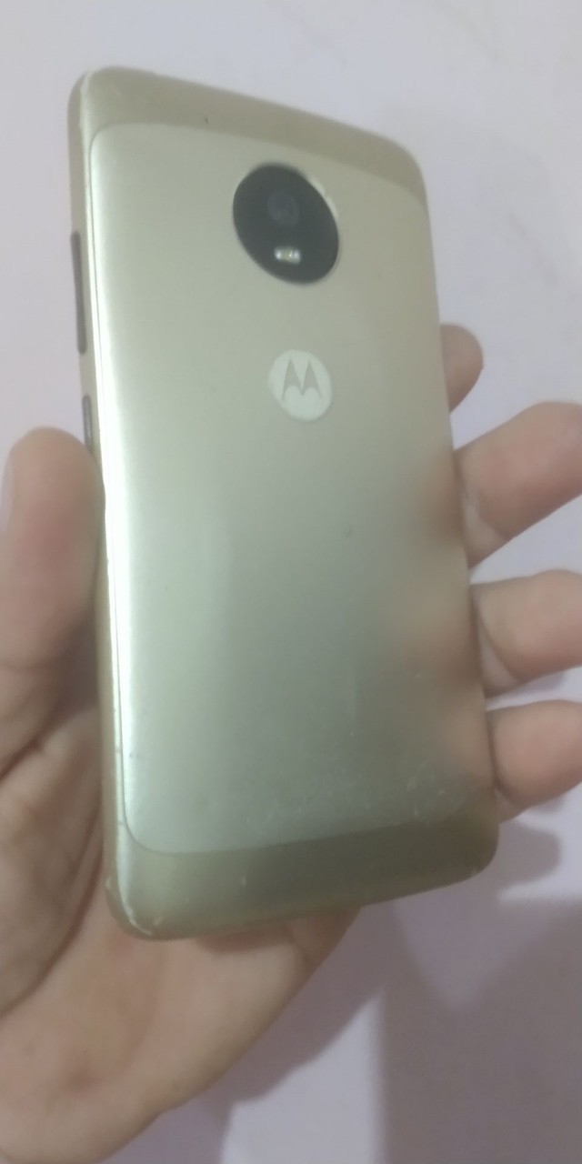 Moto G5 32gb trincado