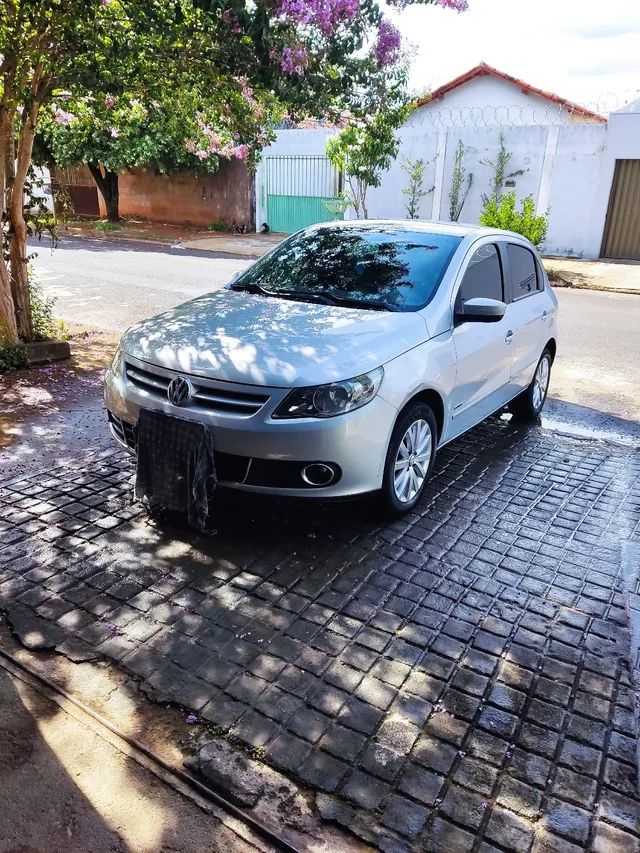 VOLKSWAGEN GOL saveiro g4 titan 1.6 flex completa no 2009 financiamos até  100% Used - the parking