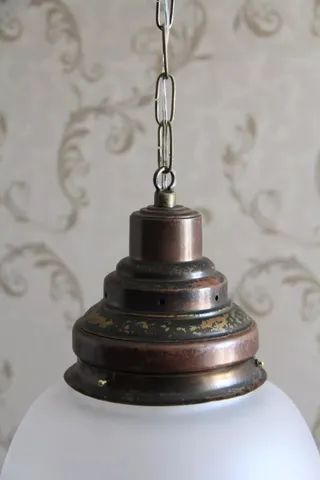 Lustre Opaline Fosca com Metais Bronze Pintura Envelhecida Anos 40 - Foto 3