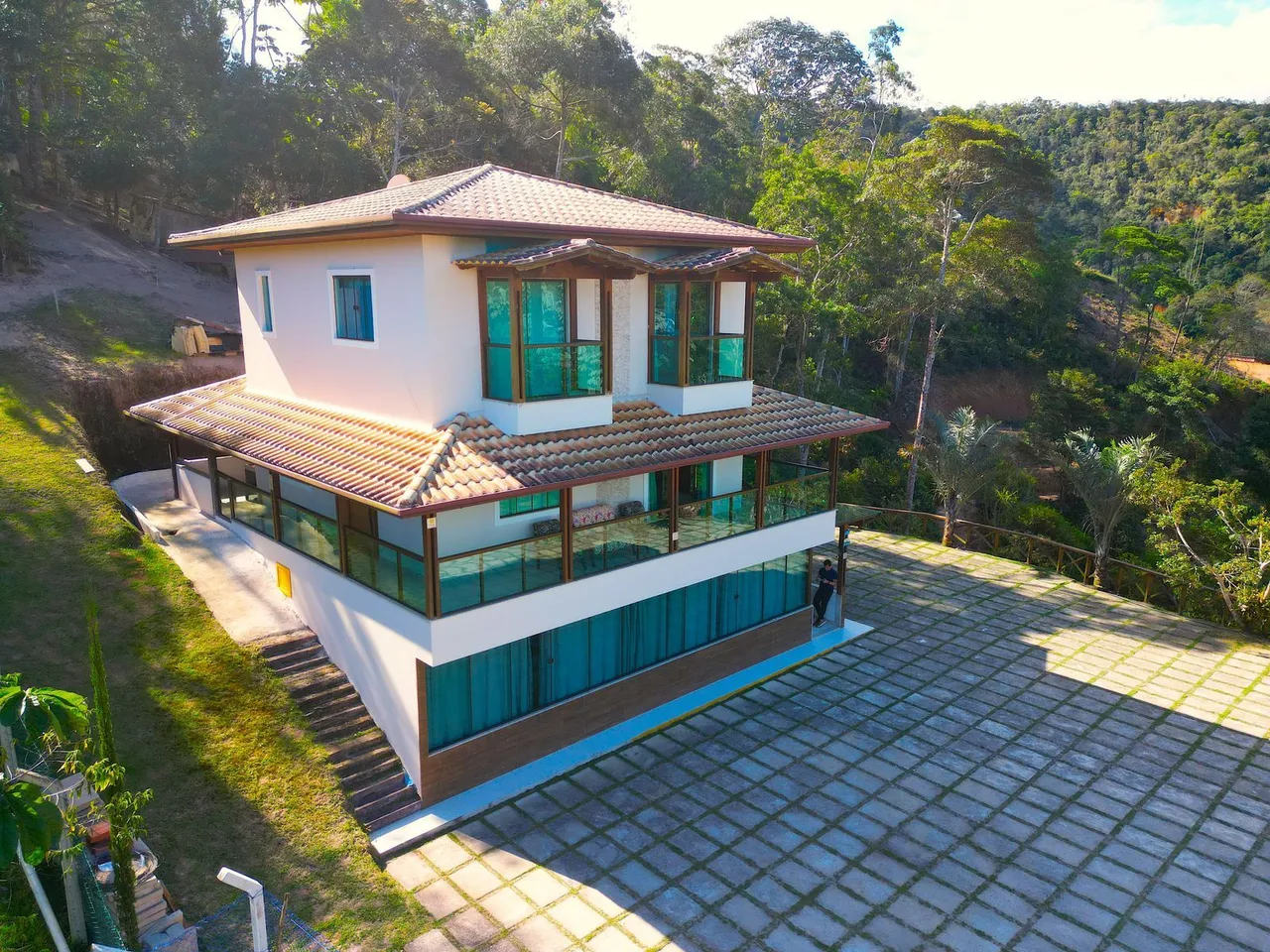 Mansão* Casa em Pedra Azul (Condomínio de Chácaras)