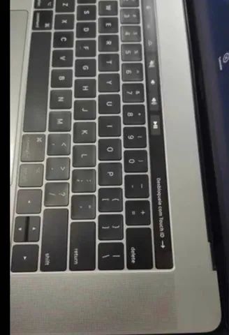 Macbook Pro Touch Bar 15 17 3,1 512gb 16gb Gpu 4gb 2017  - Foto 4