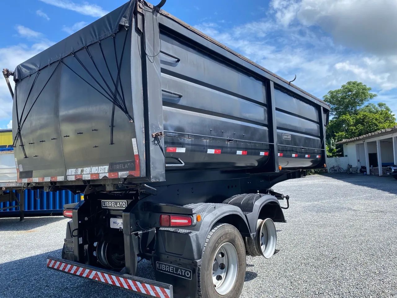 Caçamba 2 eixos - Librelato 2021 Basculan - Foto 4